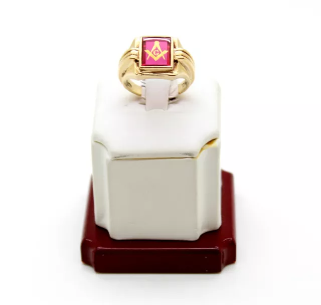10K Yellow Gold Ruby Red Spinel Masonic Freemason Ring Size 9.5 men's.