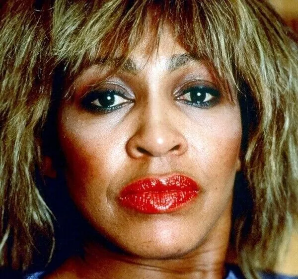 Tina Turner Unsigned 8" x 8" Photo - Singer - Donation to Cancer Charity *25