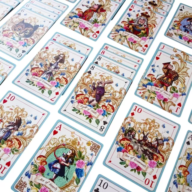 Carte da gioco Alice nel Paese delle Meraviglie perfette per feste a tema decorazione giochi