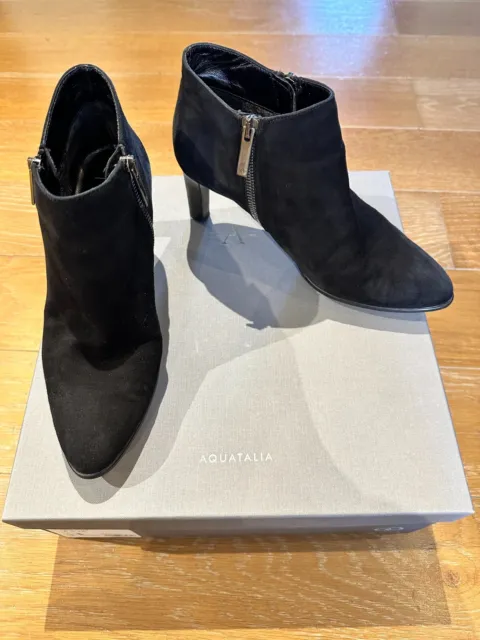 Women’s Aquatalia Dina Black Suede Booties Size 6.5 Side Zip