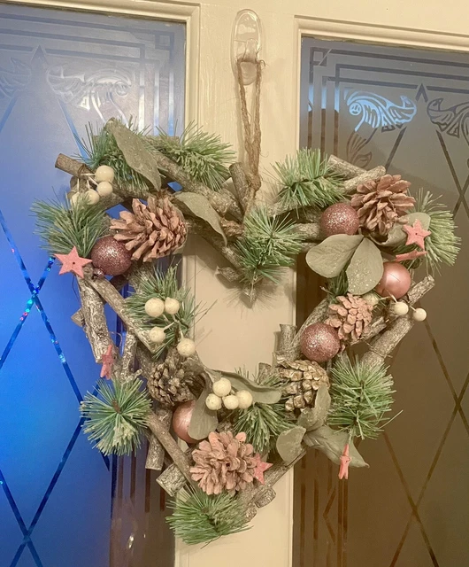 HEART SHAPED CHRISTMAS Wreath Festive Wreath With Floral Pine