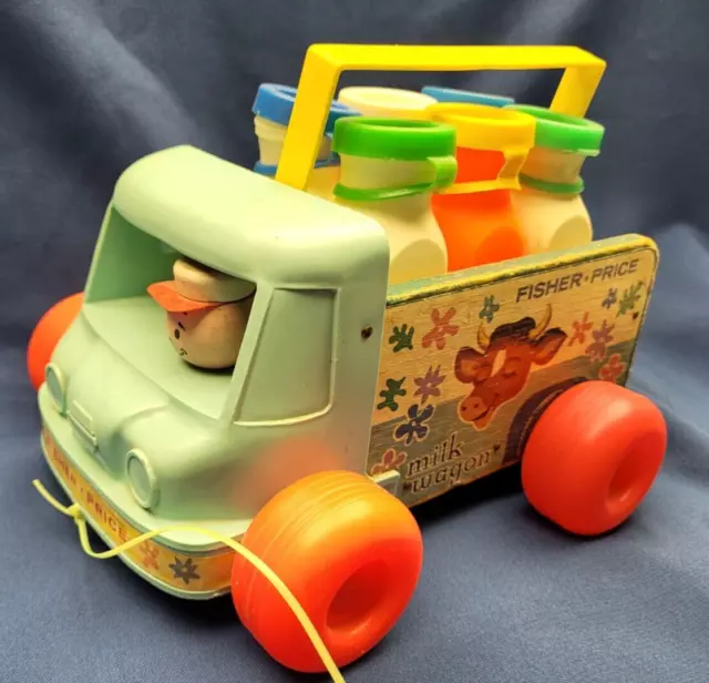 Fisher Price #131 Milk Wagon w/ 6 bottles & carrier vintage 1964 chocolate orang