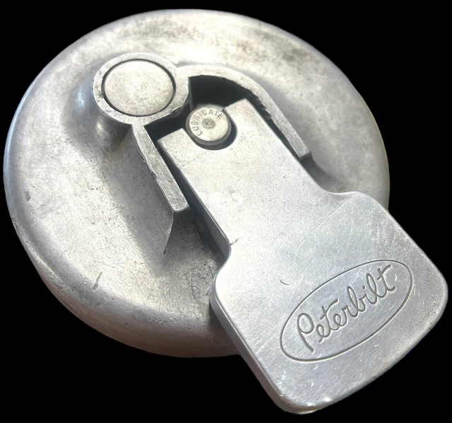 PETERBILT Diesel Fuel Tank Cap Aluminum #11-02672 Decent Shape *Read* Fast 🛳️💨
