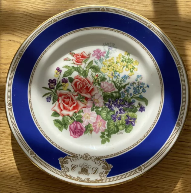 Royal Doulton royal wedding bouquet decorative plate