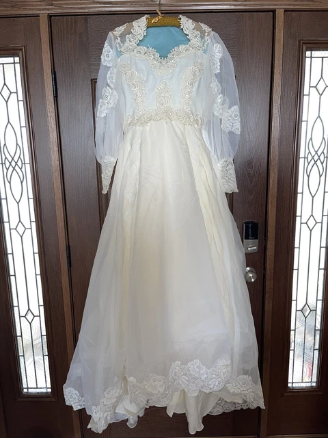 Vintage Multi Generation Wedding Dress Union Made Home Made Alterations READ