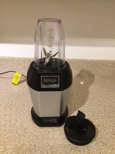 Nutri Ninja Pro Blender & Smoothie maker 900 Watts
