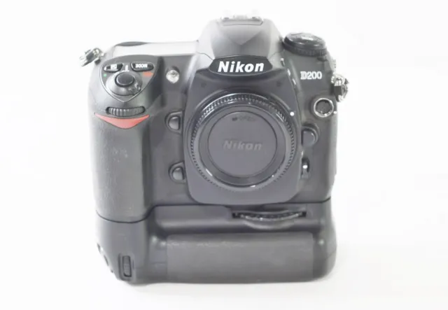 Nikon D200 Slr Digital Camera | 25235 | 10.2Mp | Black | Body Only