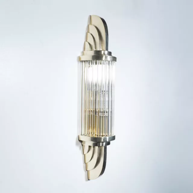 Vertigo - Linear Art-Deco Brass and Glass Wall Lamp Sconce | Vint-In-Haus