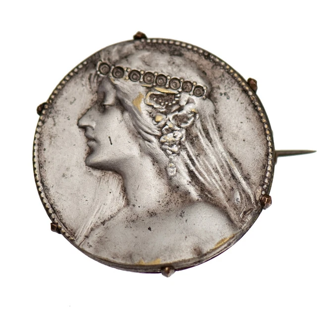 Broche Art Nouveau 1900 – Profil Femme, Métal Doré, Style Mucha, 40 Mm