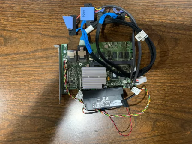 DELL 0W56W0 PERC H700 RAID Controller w/Cable Y690K & Batt. 0NU209