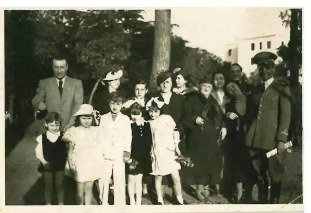 38) FOTO DI GRUPPO PROBABILMENTE ANNI 1940 - 1950 FORMATO FOTO CM 6x8,8 LA FOTO