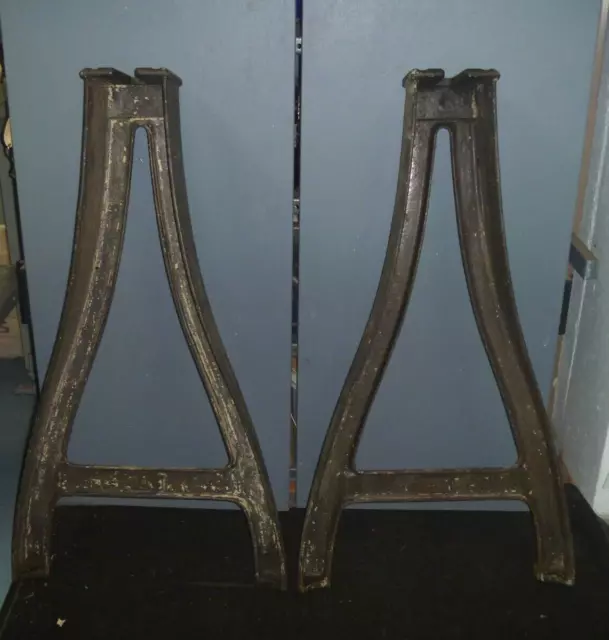 South Bend Lathe Cast Iron Leg Set, 1930s South Bend Lathe Cast Iron Leg Set, 1930s