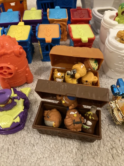 grossery-gang-trash-playset-bundle-over-60-pieces-minis-cars-toilets