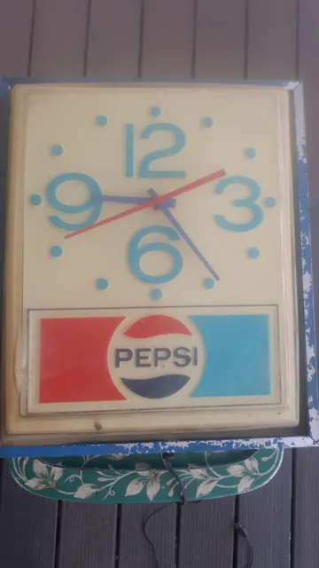 Vintage Pepsi Lighted Wall Clock Advertising Clock