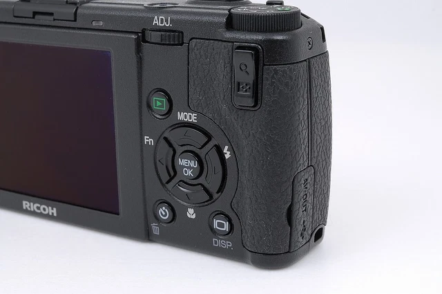 MINT Box / 302 Shots RICOH GR DIGITAL II 10.1MP Digital Camera Black  JAPAN #3 15