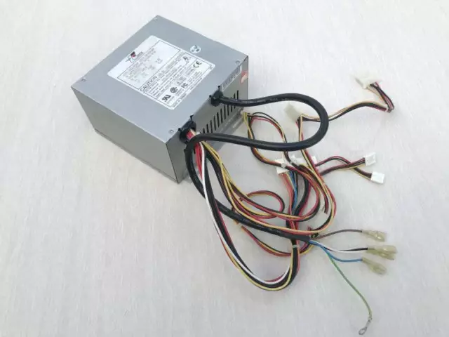Alimentatore apparecchiature industriali alimentatore AT con interfaccia P8 P9 LP2-4250F