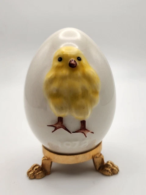 Vintage Goebel Annual Easter Egg 1st Edition 1978 Yellow Baby Chick Gold Stand 