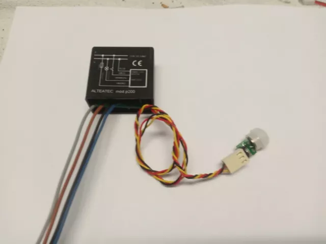 Interruptor Crepuscular con sensor 220-240VAC