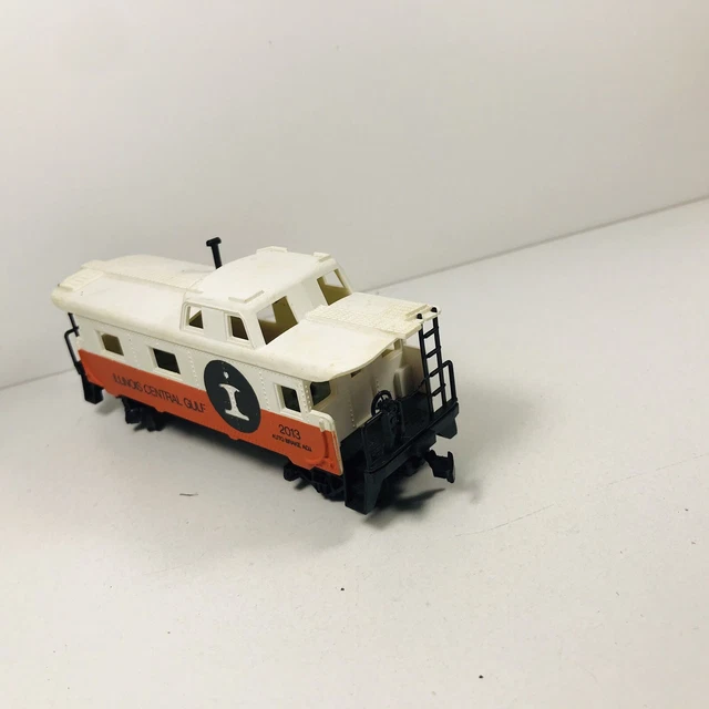 Tyco HO Illinois Central Gulf Caboose ICG # 2013 Model Freight Train Railcar 5