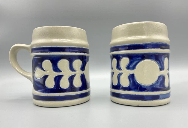 2 Williamsburg Pottery Salt Glazed Stoneware Cobalt Blue Oak Leaf Beer Stein Mug