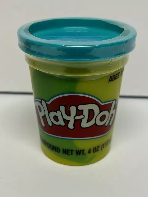 Play-Doh Bulk 12-Pack of Green Non-Toxic Modeling Compound, 4-Ounce Cans -  Play-Doh