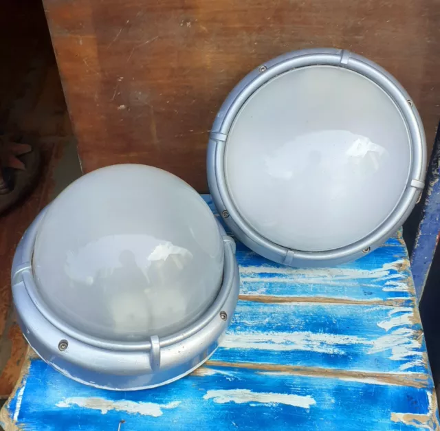 Coppia Lampade Metallo E Vetro Bombato Terrazzo Giardino  Goccia Illuminazione