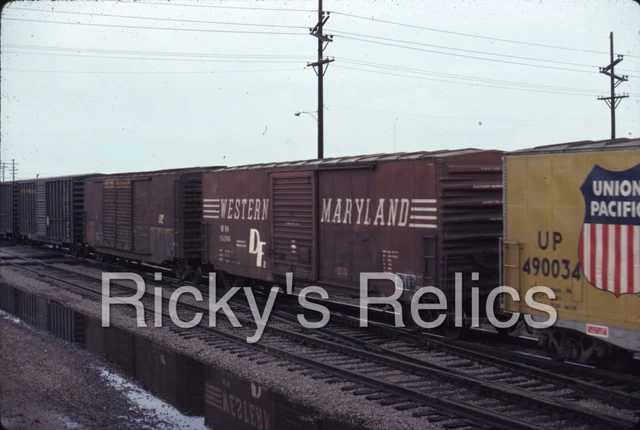 Original Slide WM 35286 Box Car Western Maryland 1981 Action