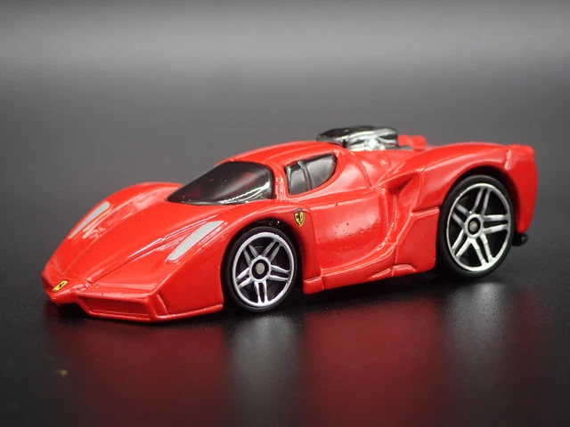 Ferrari SF90 Spider grise (LookSmart) 1/43e