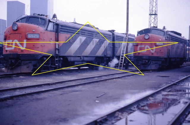 CN 6525-31 F7Au at Toronto Ontario Canada January 1973 Original Kodachrome Slide