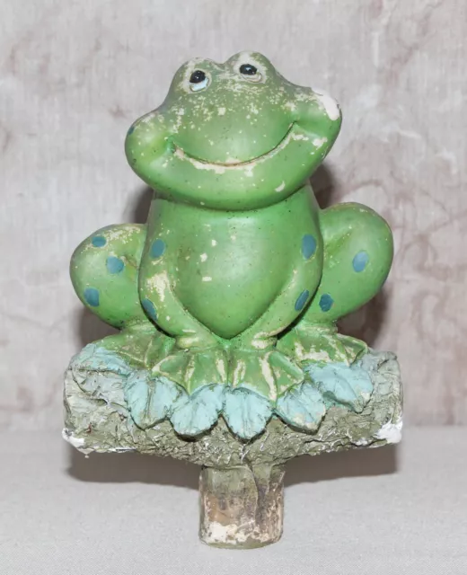 Vintage Plastic Frog Flower Bed Flower Pot Decoration 3 ¾” x 5 ½” Cute!