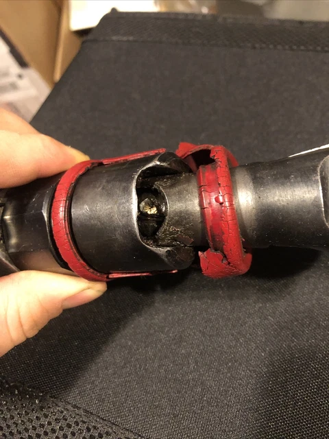 Blue Dart 3/8 drive  Pivoting air ratchet. 2