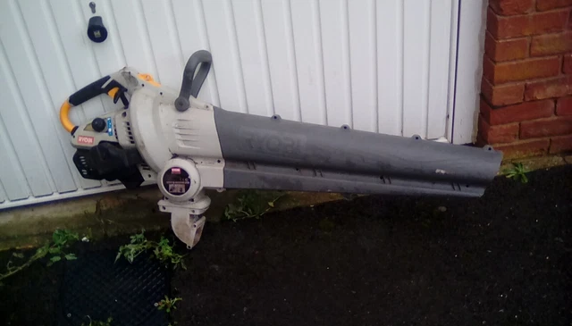 Ryobi petrol on sale leaf blower