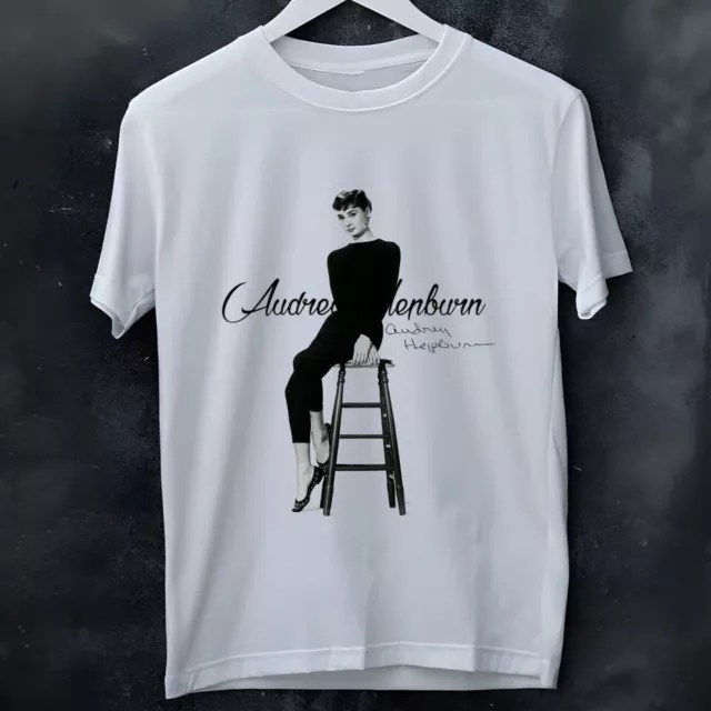 New Popular Audrey Hepburn black white Gift For Fans Classic Shirt L101