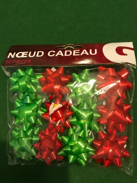 Noeuds autocollants pour cadeaux