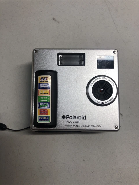 Polaroid PDC 3030 Camera 3.2 Mega Pixel Digital Silver