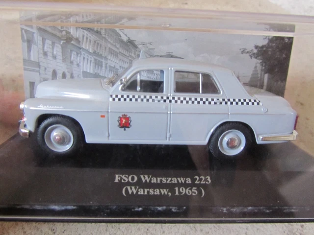 Divers - FSO Warszawa 223 Taxi Varsovie 1965 - Modèle Presse - 1/43 Divers - FSO Warszawa 223 Taxi Varsovie 1965 - Modèle Presse - 1/43
