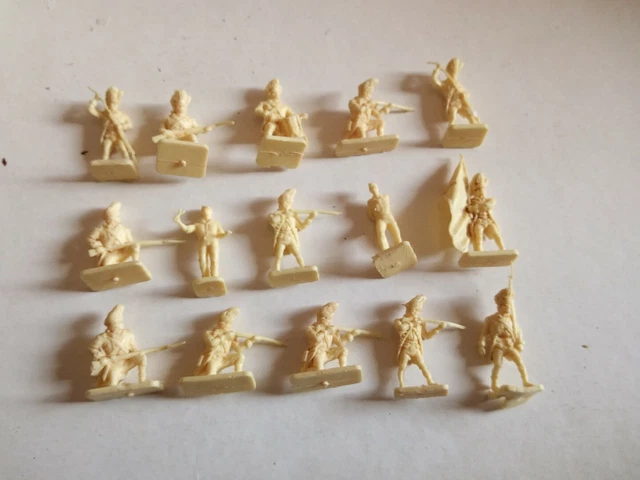 Soldats Plastique QUIRALU – Légion étrangère – Échelle 54 Mm – Lot De 11