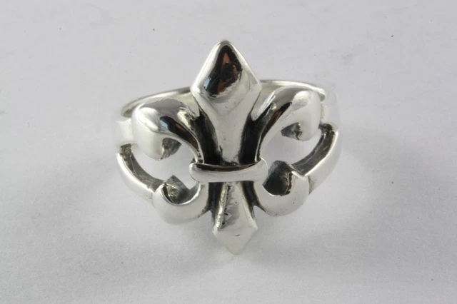 Bague En Argent Massif – Motif Fleurs De Lys – Georgian Silver Ring – Très Bon état