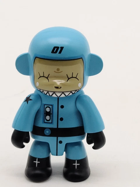 Dalek Spacebot 909 Qee Series 1 Vinyl Figure Designer Urban Art Toy Toy2R Rare Dalek Spacebot 909 Qee Series 1 Vinyl Figure Designer Urban Art Toy Toy2R Rare