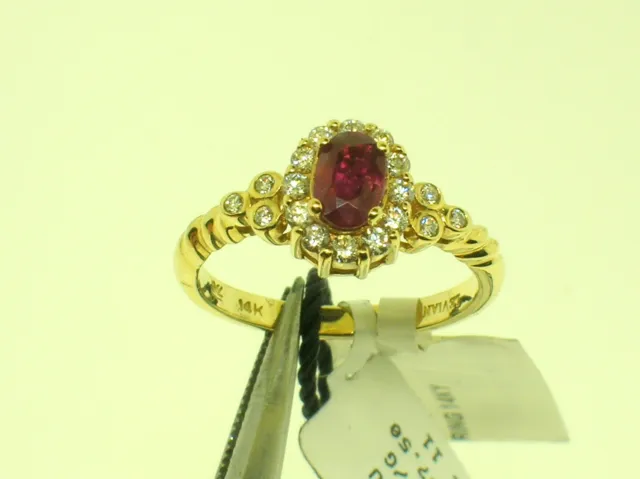 Le Vian 14K Y/Gold 0.27 Ctw Diamonds 0.40 Ct Oval Ruby Ring - Retail $2,897.50