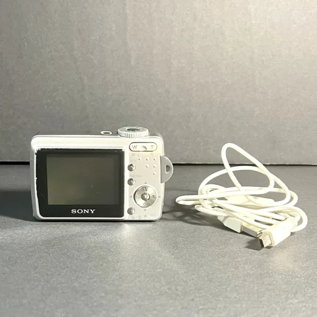 SILVER Sony Cyber-shot DSC-S500 6.0MP Digital Camera  With Remote WORKS- *Read*
