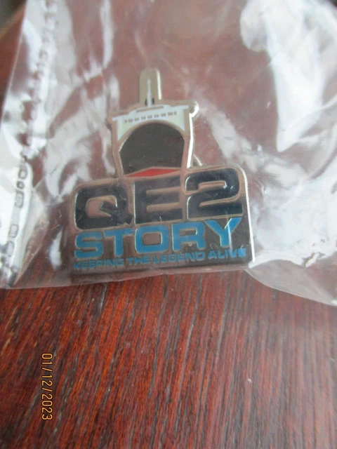 CUNARD QE2 Story BADGE PIN New Sealed❤️.