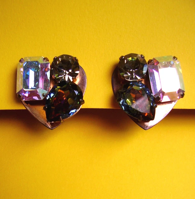 Boucles D'oreilles Clips Lideva Paris - Métal Laiton Strass Rouge Et Or (style Rétro)