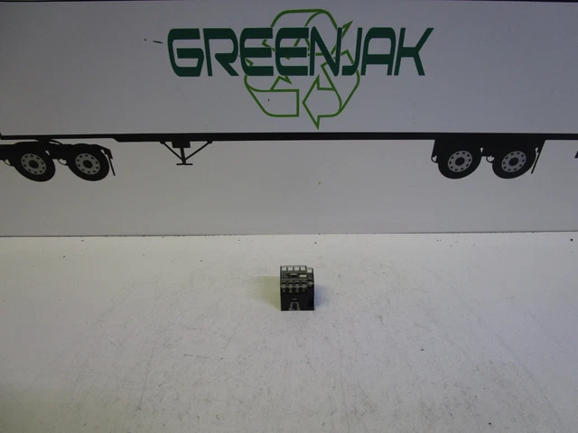 Fuji Electric Sj-0G Magnetic Contactor - Used - Free Shipping