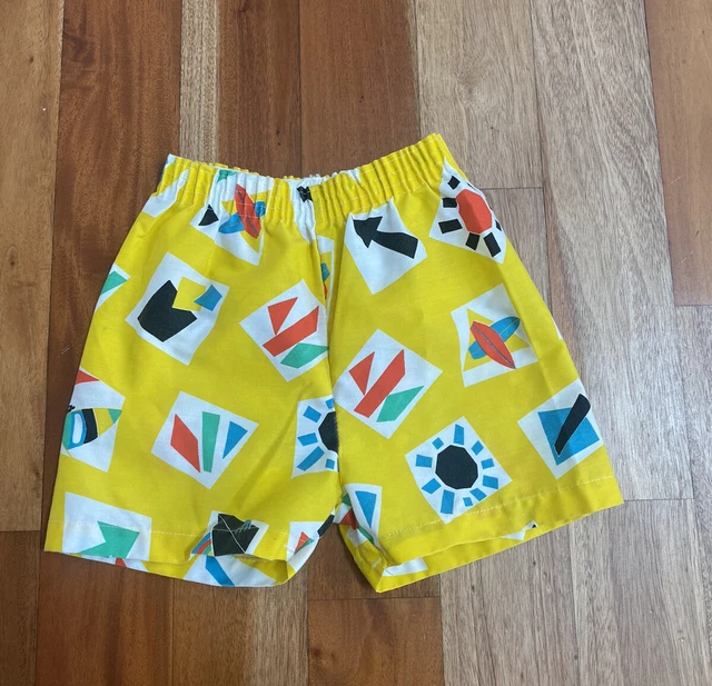 VINTAGE BOYS 90s YELLOW SIZE 6/7 MADE IN USA GEOMETRIC SHORTS