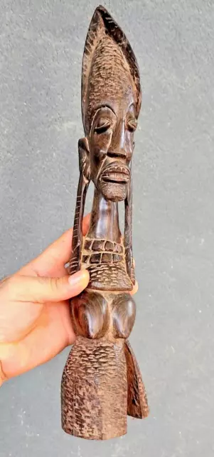 Art Sculpture Antique Statue Wooden African Hand-carved Solid Heavy Wood Figure