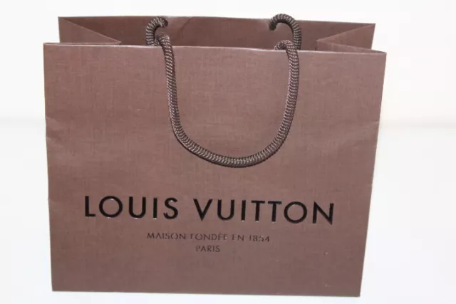 3-PIECE LOUIS VUITTON Maison Fondee En 1854 Paris White w/Navy logo  shopping Bag $109.99 - PicClick