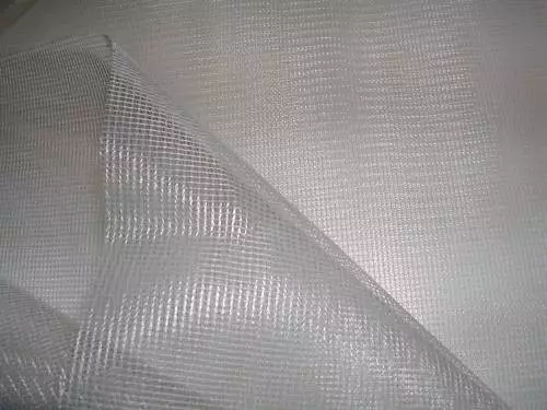 Tissu toile MOUSTIQUAIRE largeur 1m95 BLANC au rouleaux de 30 mètres (4.80€/m.)