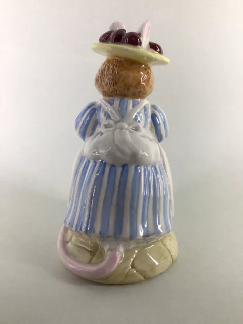 Royal Doulton - Brambly Hedge - DBH3 - Mrs Apple 3