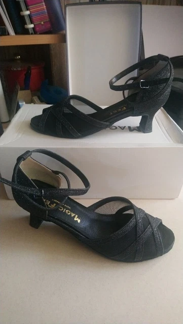 Chaussures Danses Latines pointure 38